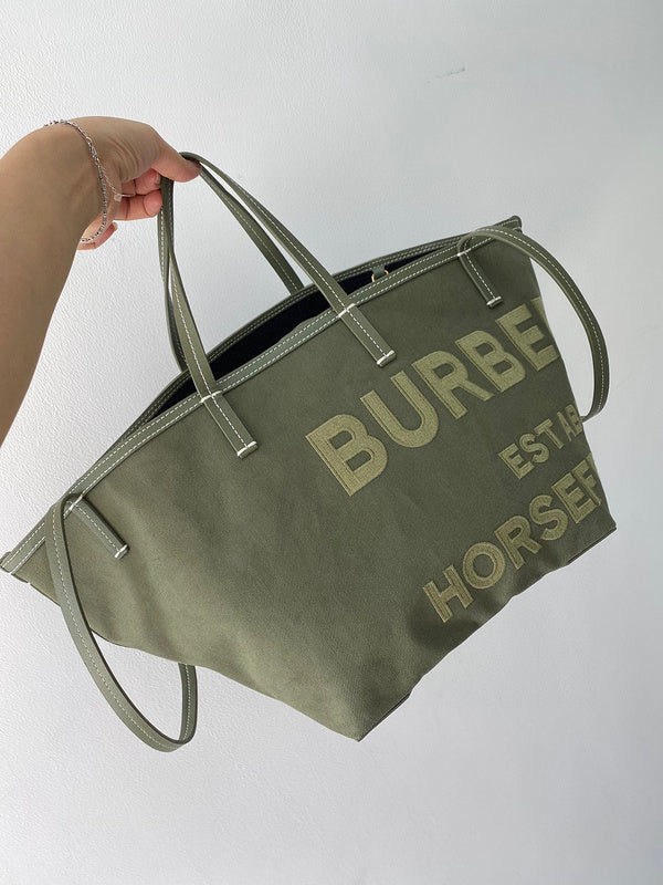 MC-Burberry-301