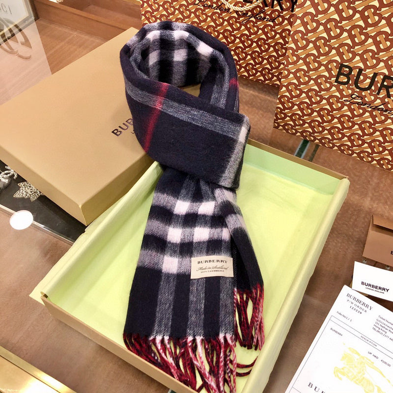 MC-Scarfs-655