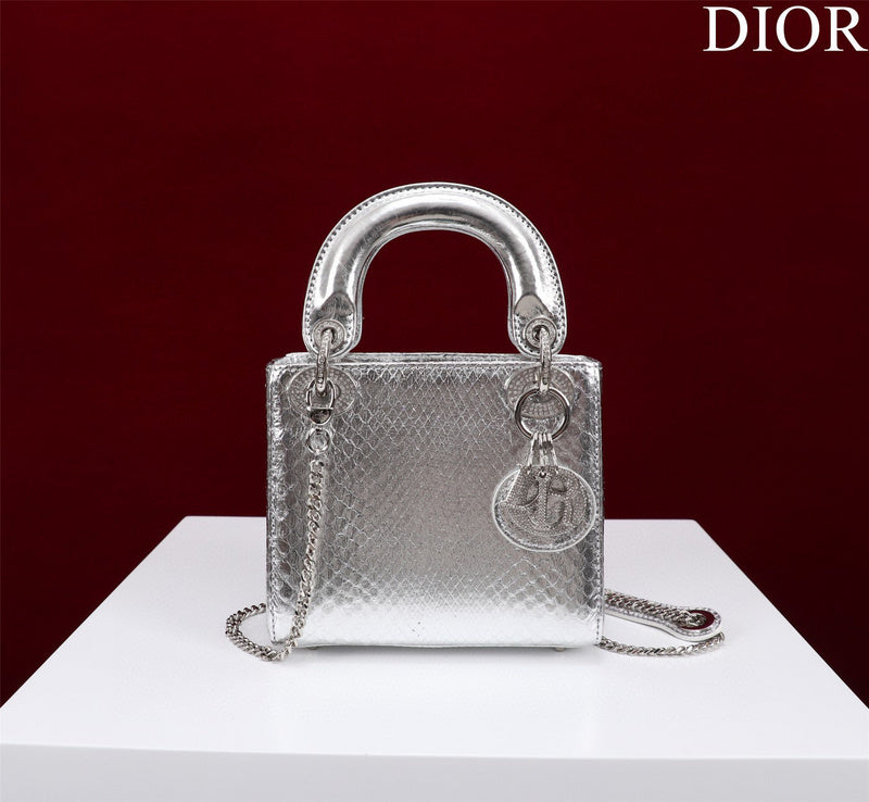 MC-Christian Dior-1910