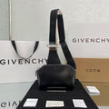 MC-GIVENCHY-274