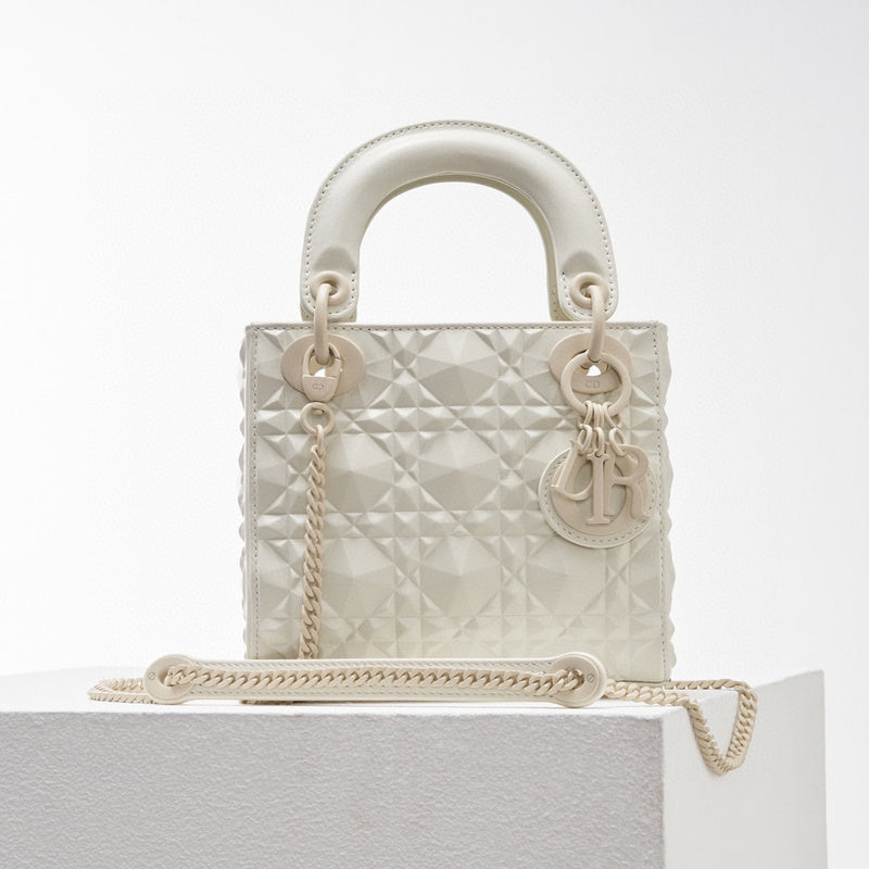 MC-Christian Dior-1920