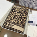 MC-Scarfs-658