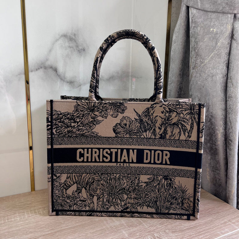 MC-Christian Dior-1924