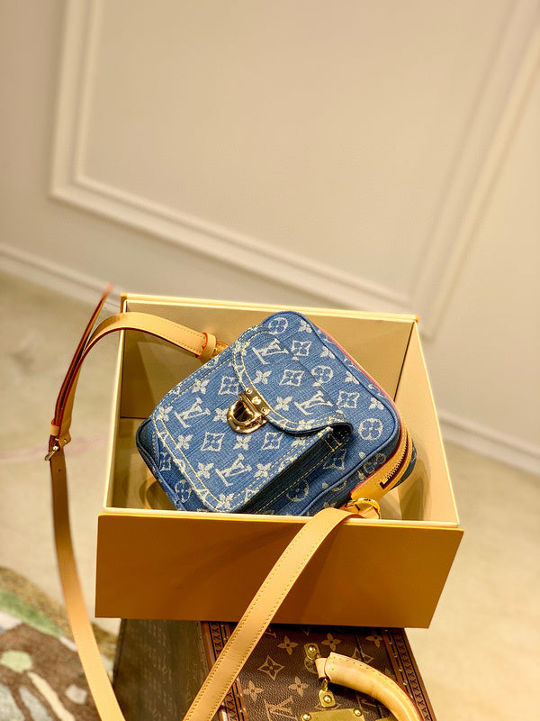 MC-LV-Bags-2084