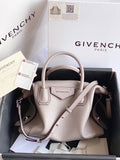 MC-GIVENCHY-277