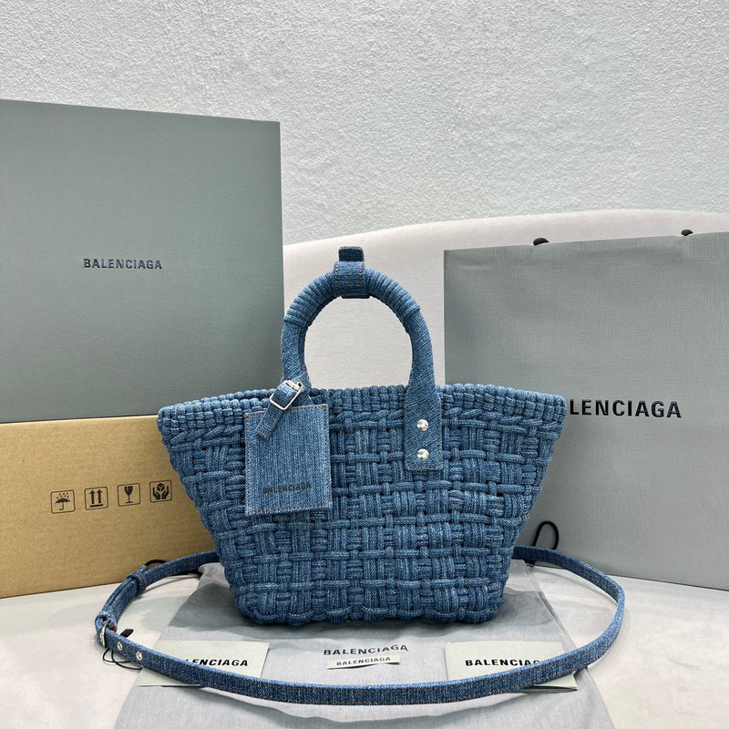 MC-Balenciaga-891