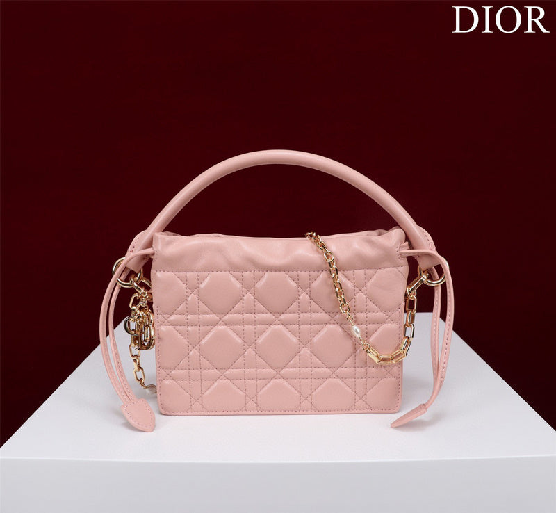 MC-Christian Dior-1939