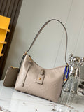 MC-LV-Bags-2109