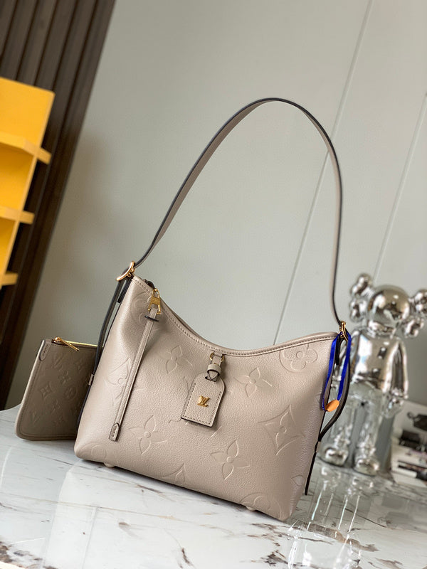 MC-LV-Bags-2109