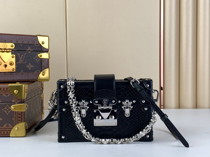 MC-LV-Bags-2112