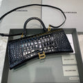 MC-Balenciaga-900