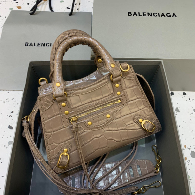 MC-Balenciaga-901
