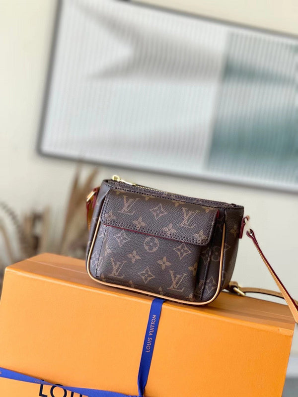 MC-LV-Bags-2121