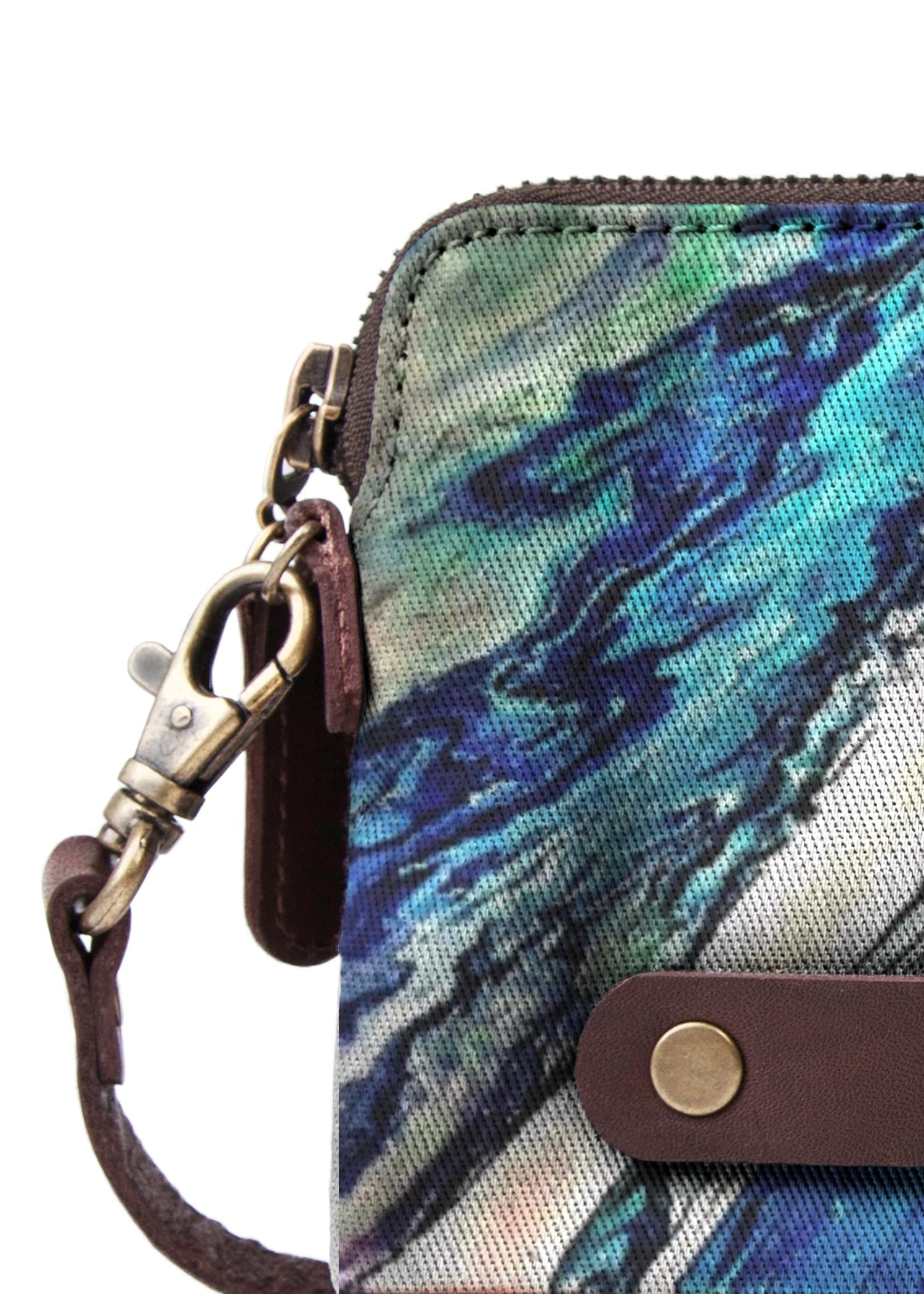 Z.B - Aquatic Clutch