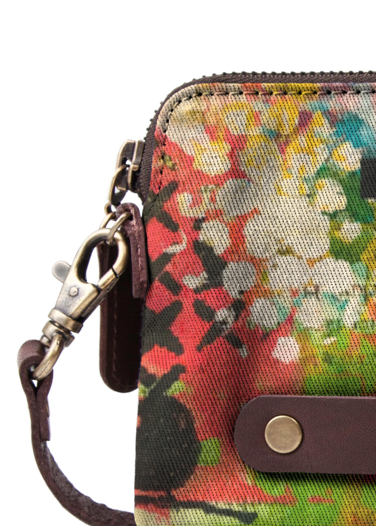 Z.B - Retro Clutch