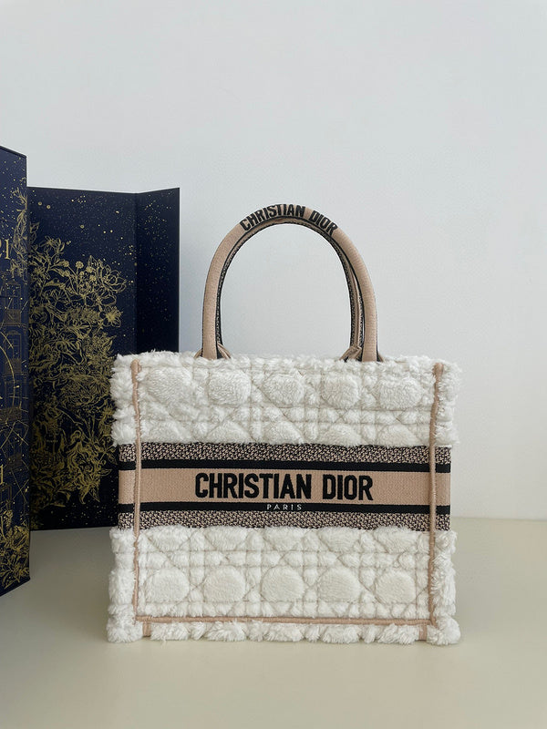 MC-Christian Dior-1965