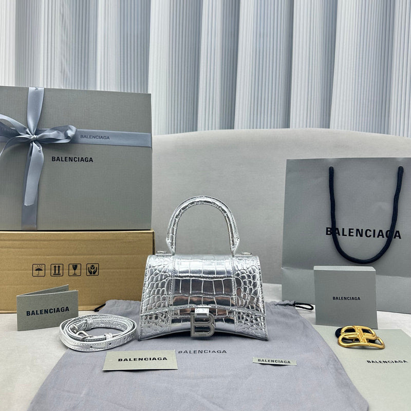 MC-Balenciaga-909