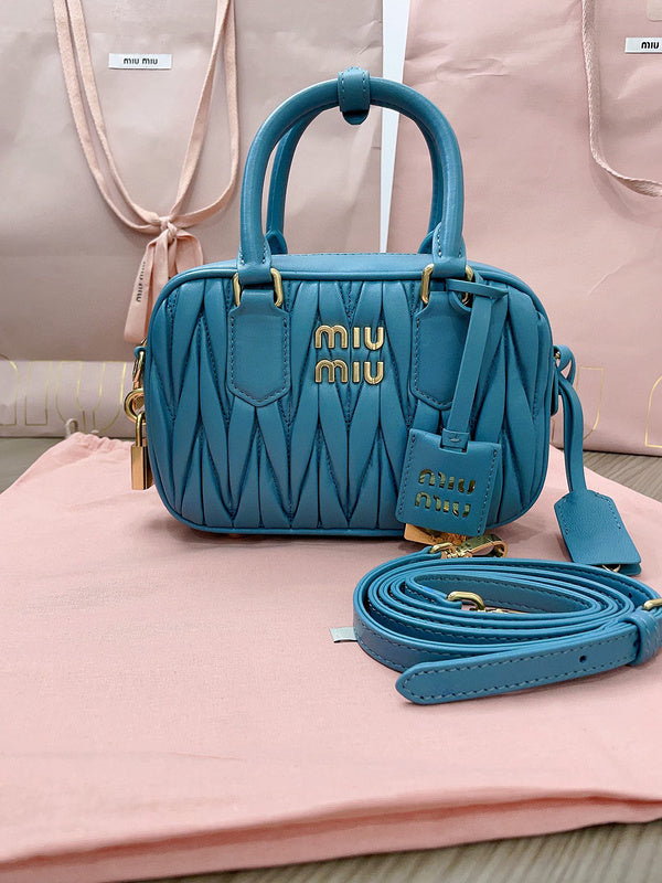 MC-Miu Miu-245