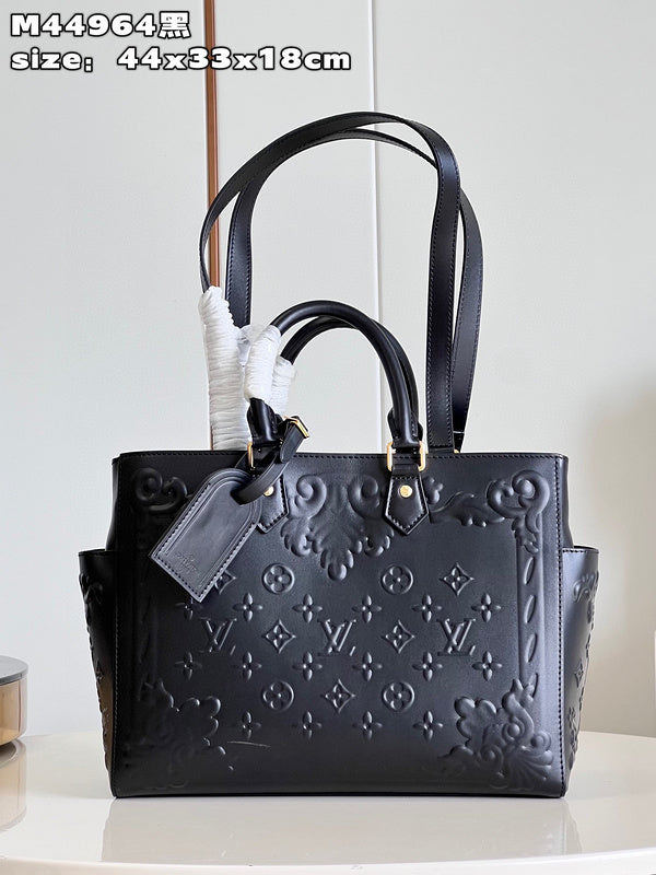 MC-LV-Bags-2150