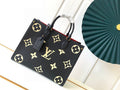 MC-LV-Bags-2155