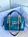 MC-GIVENCHY-285