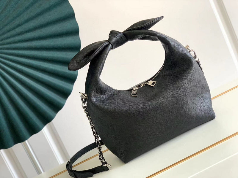 MC-LV-Bags-2172