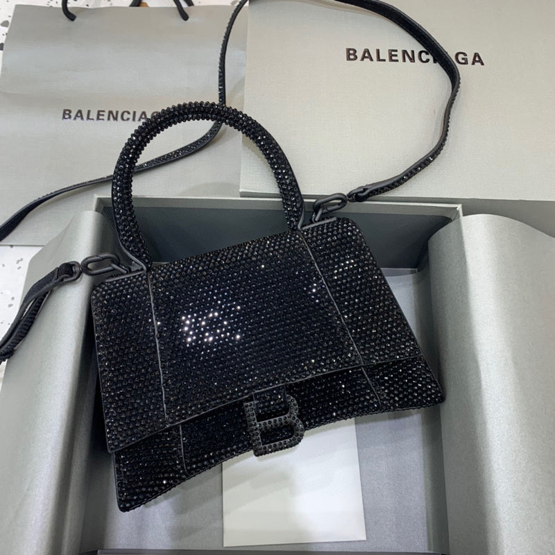 MC-Balenciaga-920