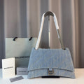 MC-Balenciaga-921