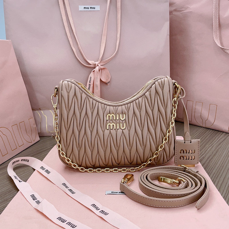 MC-Miu Miu-250