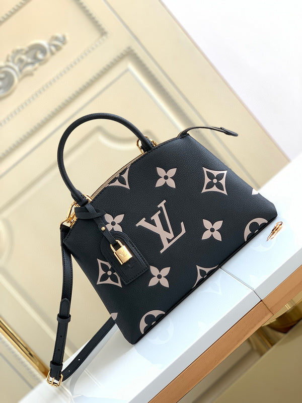MC-LV-Bags-2175