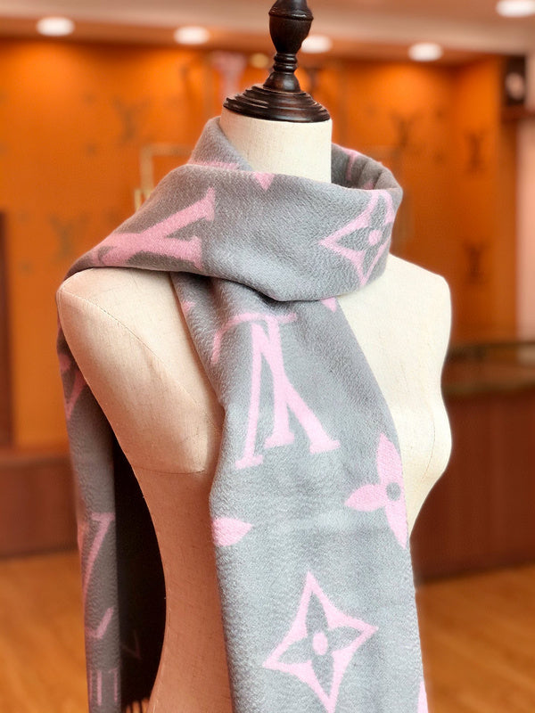 MC-Scarfs-683