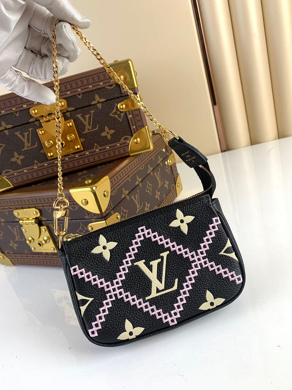 MC-LV-Bags-2182