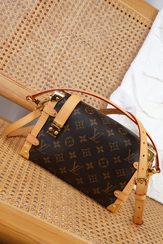 MC-LV-Bags-2193