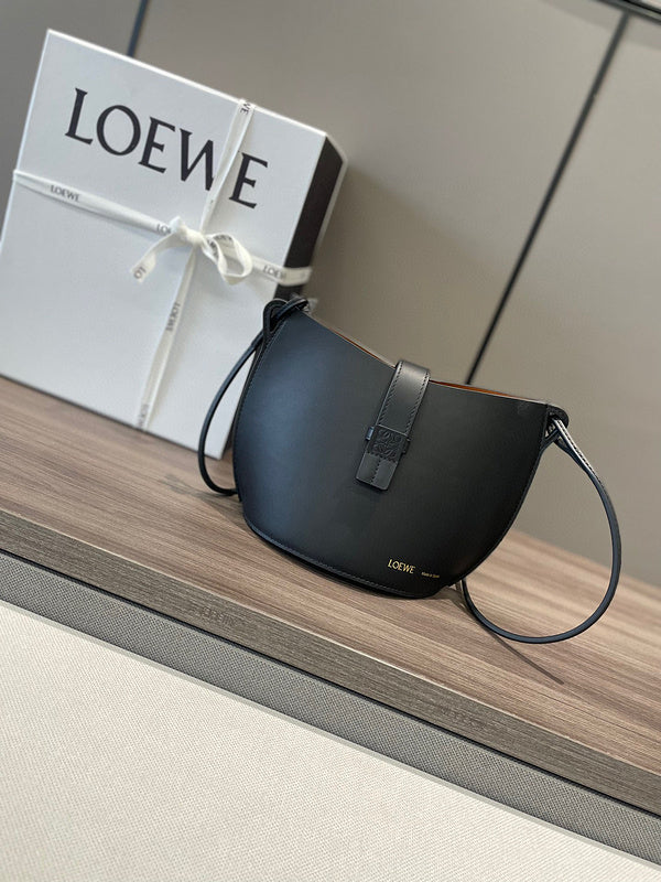 MC-Loewe-554