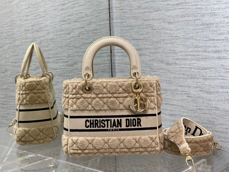 MC-Christian Dior-2031