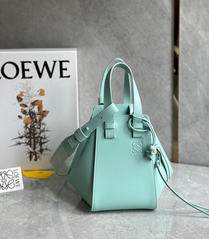MC-Loewe-557