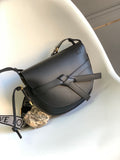 MC-Loewe-558