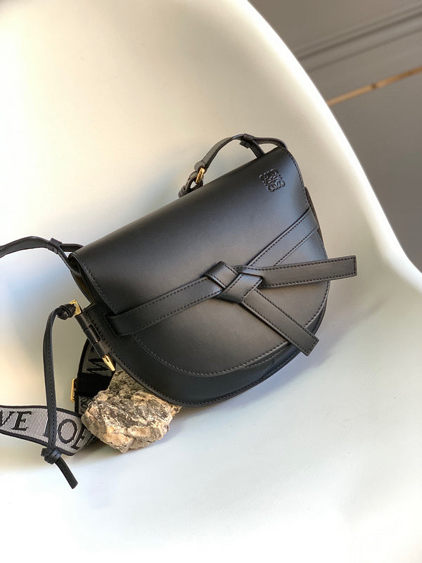 MC-Loewe-558