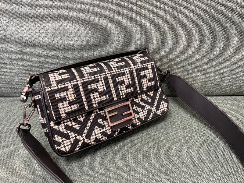 MC-FENDI-2186
