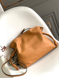 MC-Loewe-563