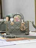 MC-Christian Dior-2050