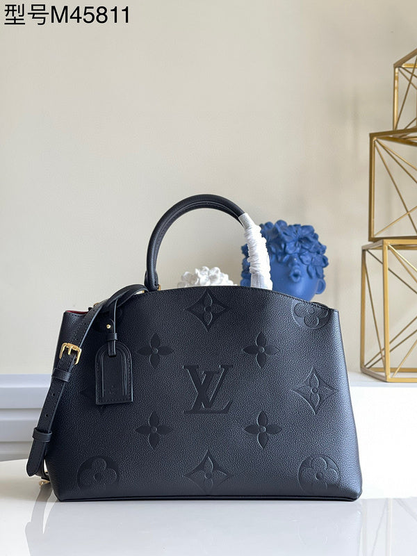 MC-LV-Bags-2263