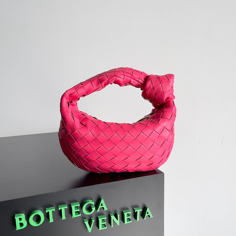 MC-Bottega Veneta-1200