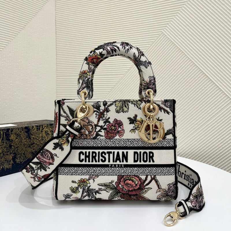 MC-Christian Dior-2095