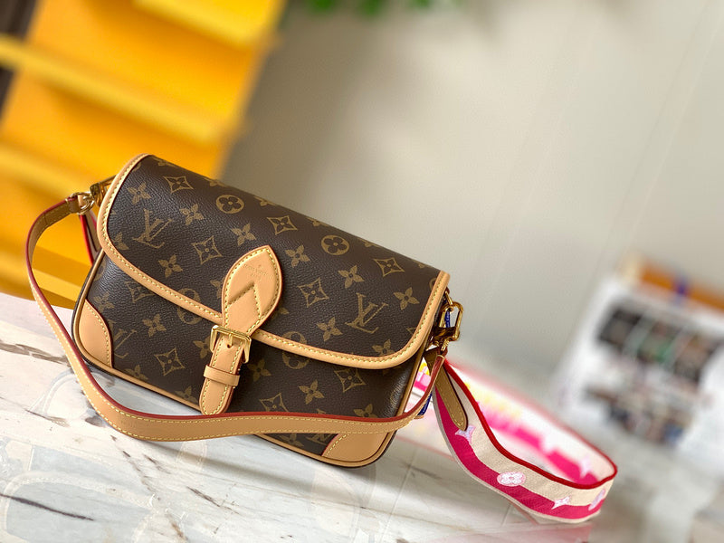 MC-LV-Bags-2287