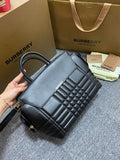 MC-Burberry-331
