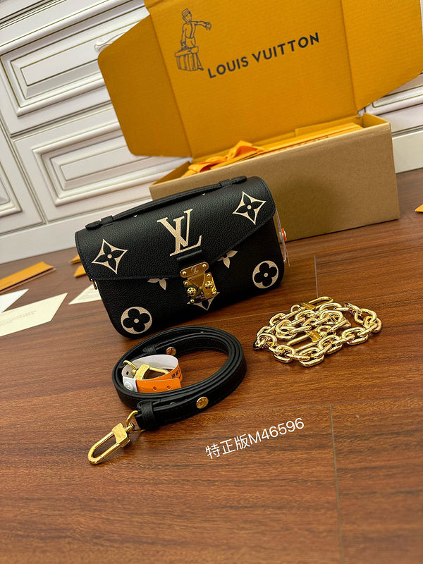 MC-LV-Bags-2296