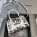 MC-Balenciaga-957
