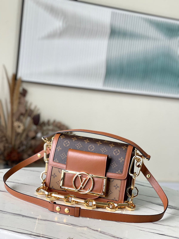 MC-LV-Bags-2310
