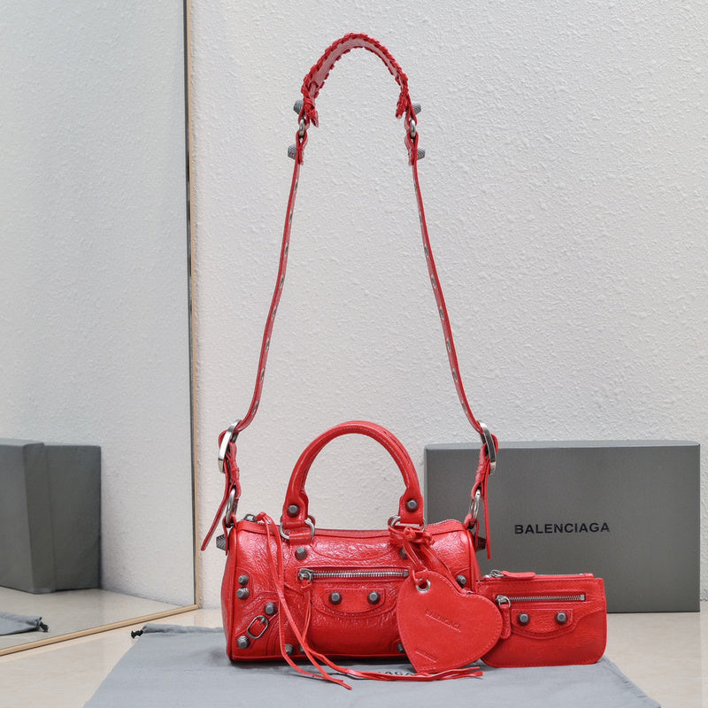 MC-Balenciaga-960